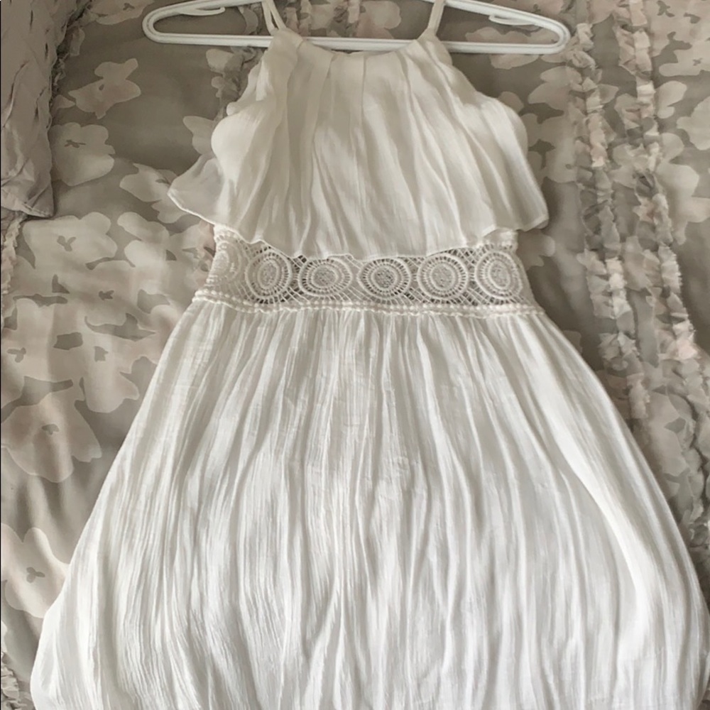 Cute white short dress.